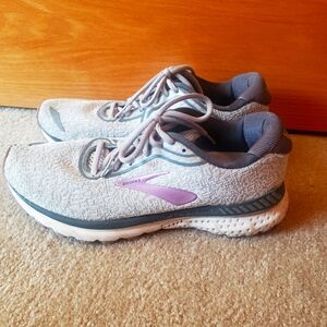 Brooks Women's Adrenaline 2.0 GTS XX  Gray and Purple Running Shoes Size 11